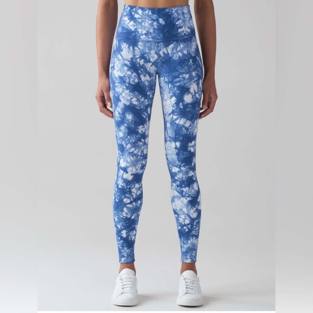 Lululemon Wunder Under Pant (Hi-Rise) Shibori Varsity Blue White TieDye Leggings